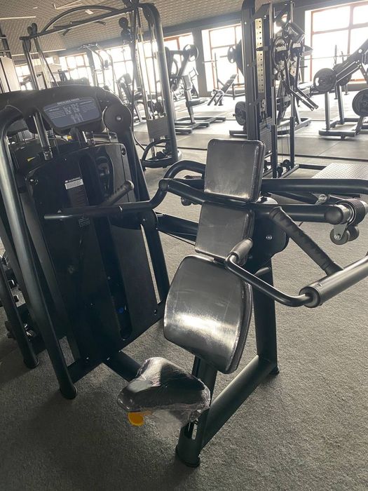 Тренажеры для зал фул комплект новий