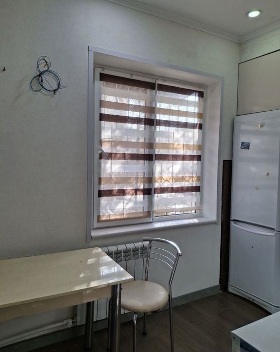 Сдается 2х комнатная квартира рядом рынок кадышева Яшнабадский район