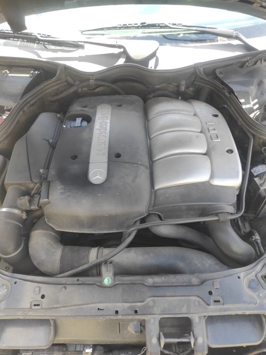 Мерцедес с класа 2.2 цди на части