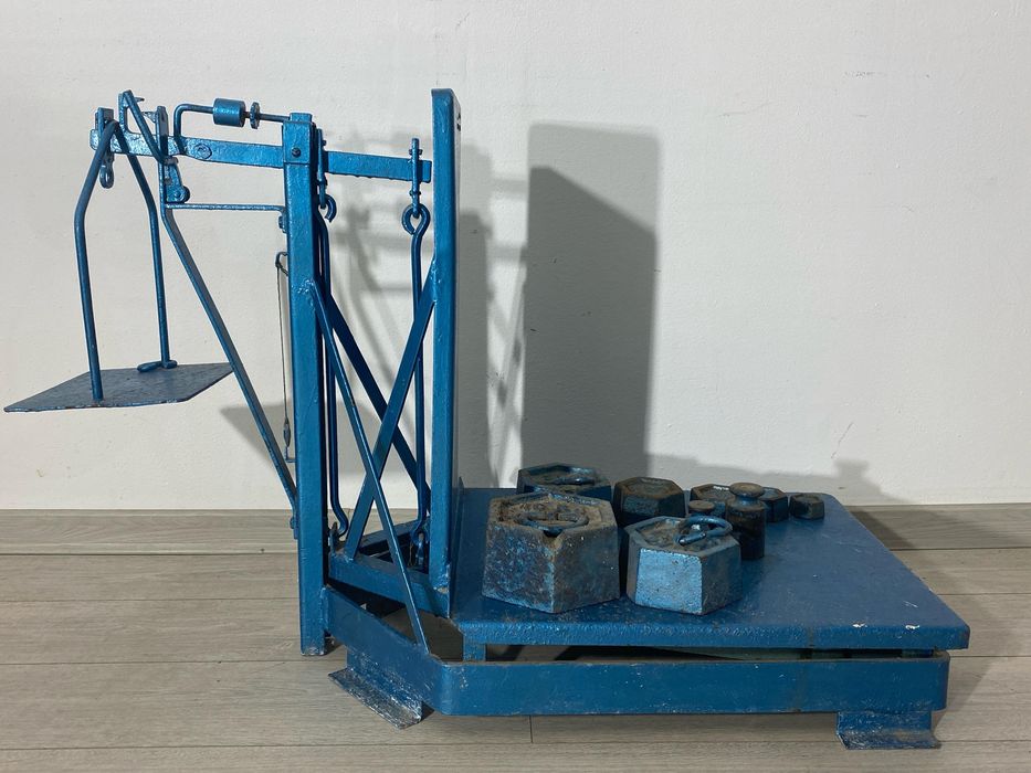 Cântar Vintage din Fier