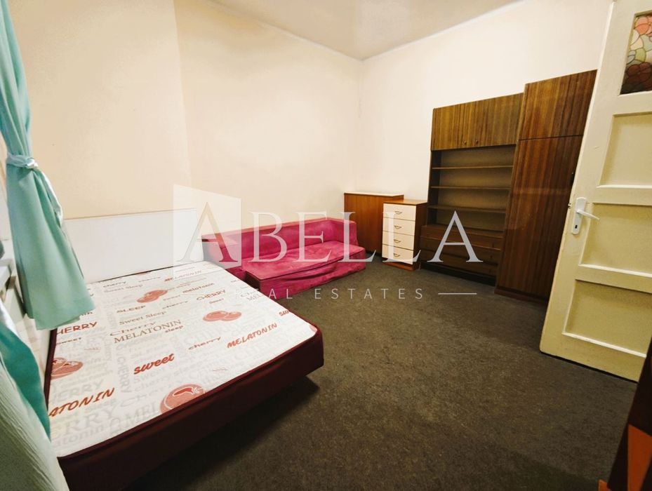 3-стаен в София-Център площ 80