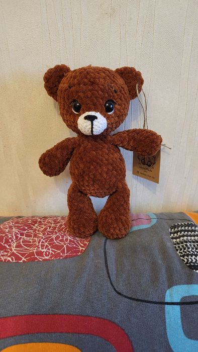 Плюшевый медведь