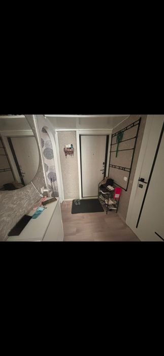 Продам 2 комнатную квартиру