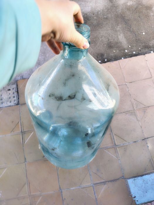 Продам флягу, казан, ковры