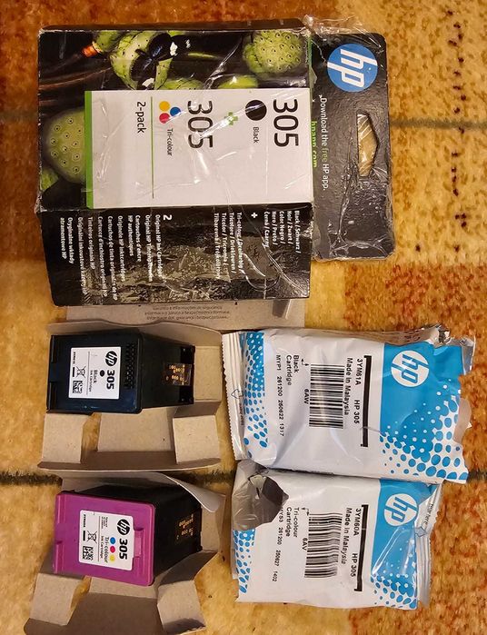 Vand doua cartuse imprimanta HP originale