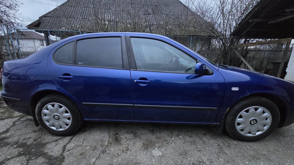 Vând Seat Toledo