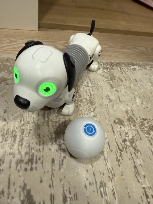 Куче робот с дистанционно управление