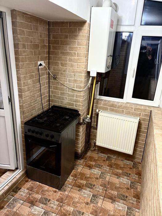 inchiriez apartament 2 camere