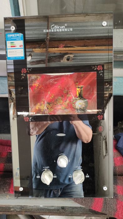 Продам газовую колонку