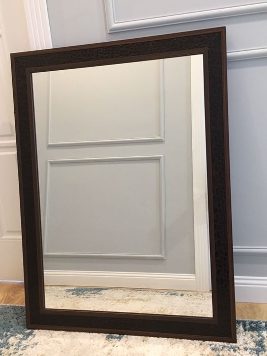 Новое зеркало над комодом