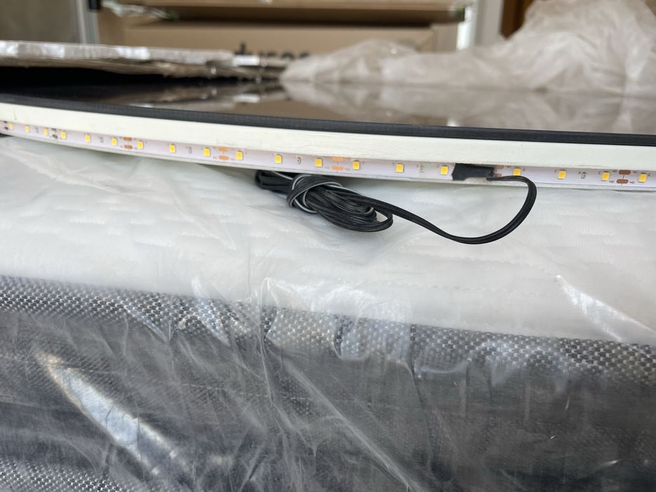 Огледало с подсветка