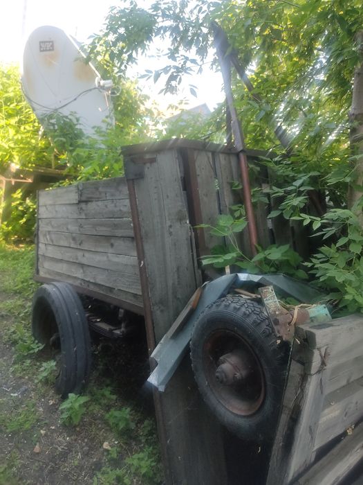 Продам самодельный мини-трактор с двумя телегами (комплект)