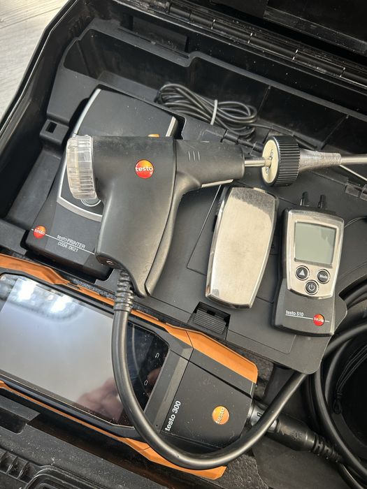 Testo 300 Longlife tester pentru gaze