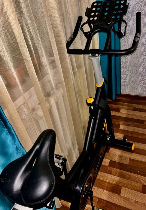 Продаю велотренажер.