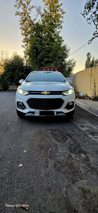Srochno sotiladi TREKR-1  PREMIER 1.8L Kraska toza 2019yil
