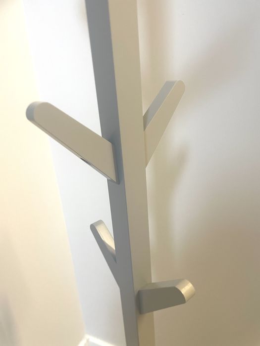 Стояща закачалка