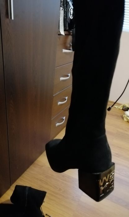 Дамски ботуши - естествен велур