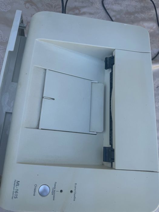 Продам лазерный принтер Samsung ML-1615.