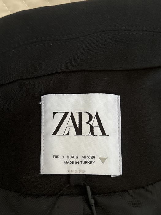 продам пиджак ZARA в идеальном состояние