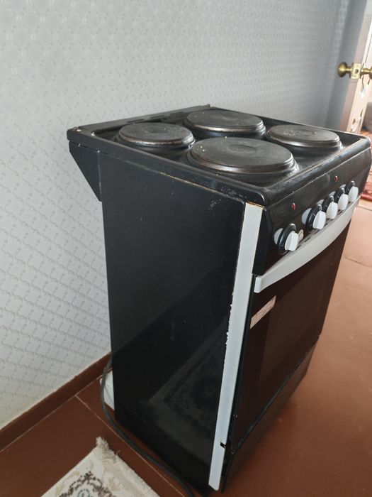 Продам эл плиту состояние б/у
