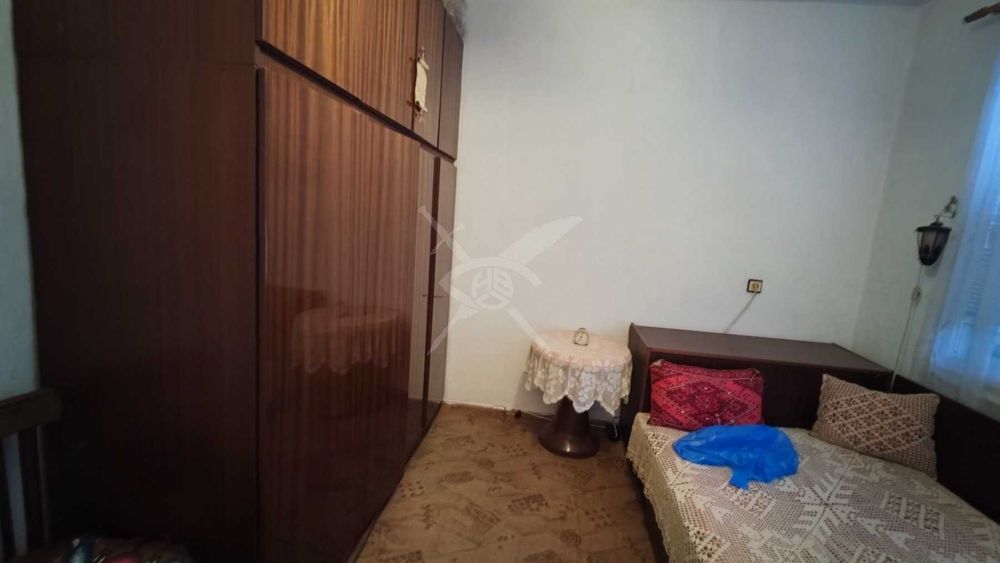 Продава се Къща в Камено - 140 кв.м за 633 €/кв.м - Снимка #3