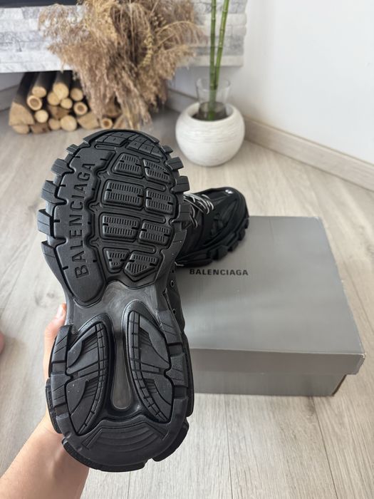 Balenciaga Track Triple Black