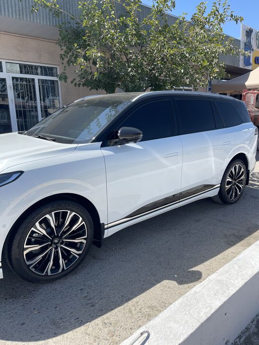 Dongfeng008 белый
