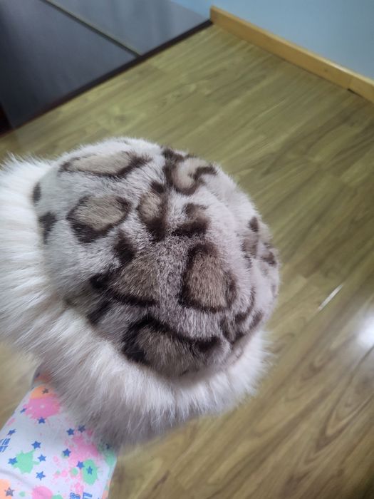 Vând Căciulă blană artificială