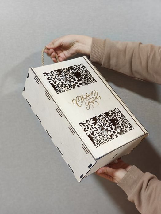 Подарочные деревянные коробки