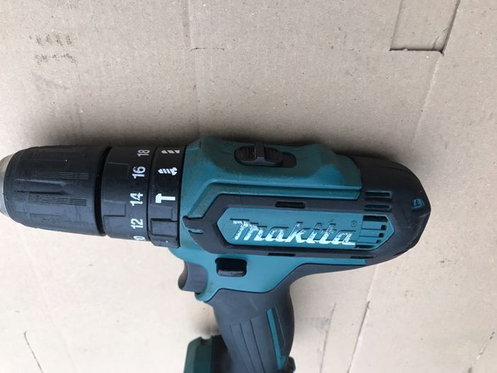 Autofiletanta Makita HP331D Doar Corp 10,8V