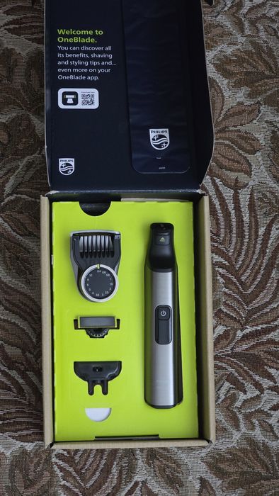 Машинка за бръснене Philips OneBlade Pro