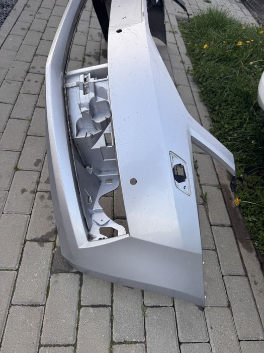 Bara fata Octavia 3 Facelift 5 5e0807221n