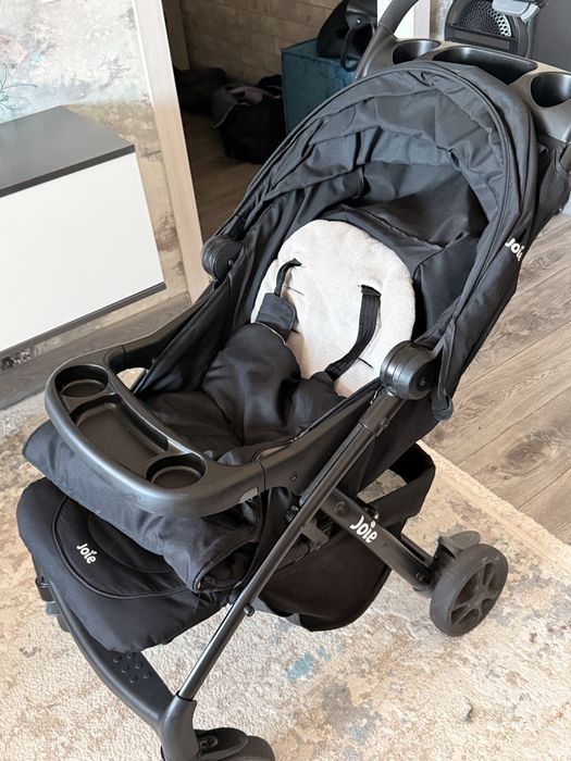 Продам коляску с автолюлькой