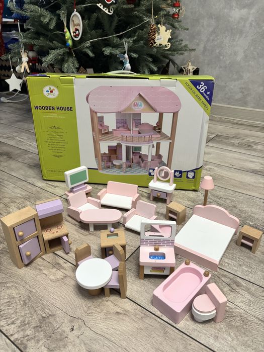 Кукольный домик дерево