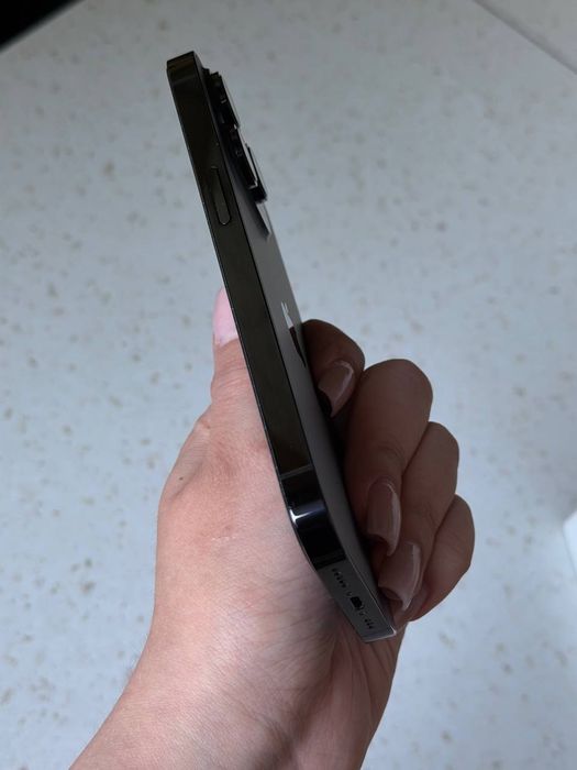 Продаётся iPhone 14 PRO 1TB