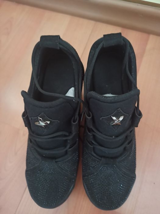 Обувь женская, ботильоны