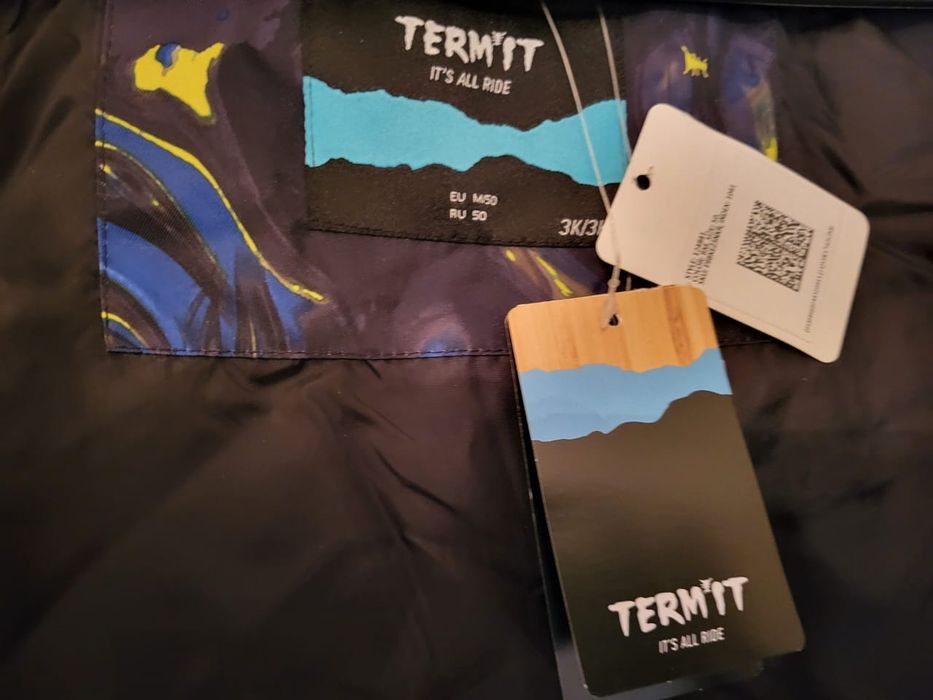 Продам зимнюю куртку