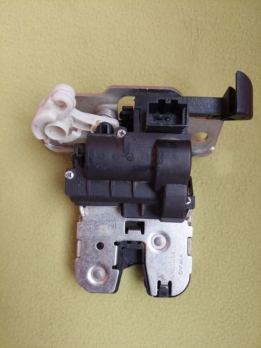 Incuietoare haion vw passat sharan tiguan..