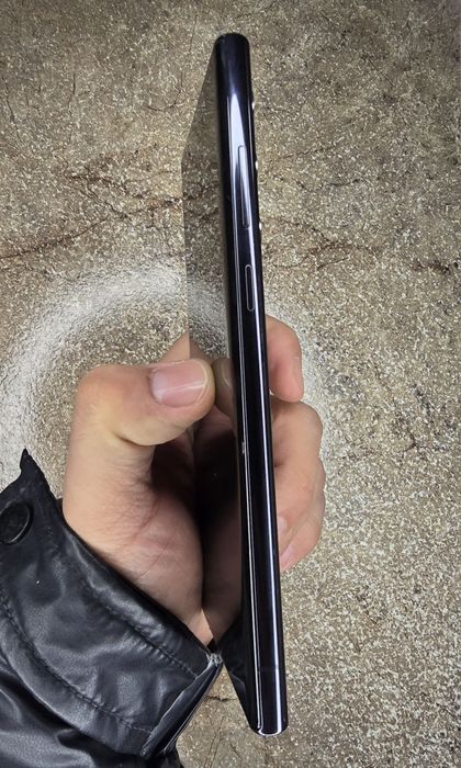 Samsung S 22 Ultra 12/266 Vietnam karobka dok