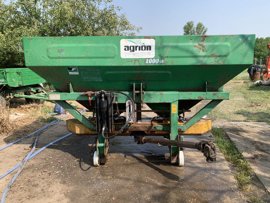 Distribuitor de  îngrășăminte/ azot MIG(Amazone,Kunh,Sulky,Kverneland)