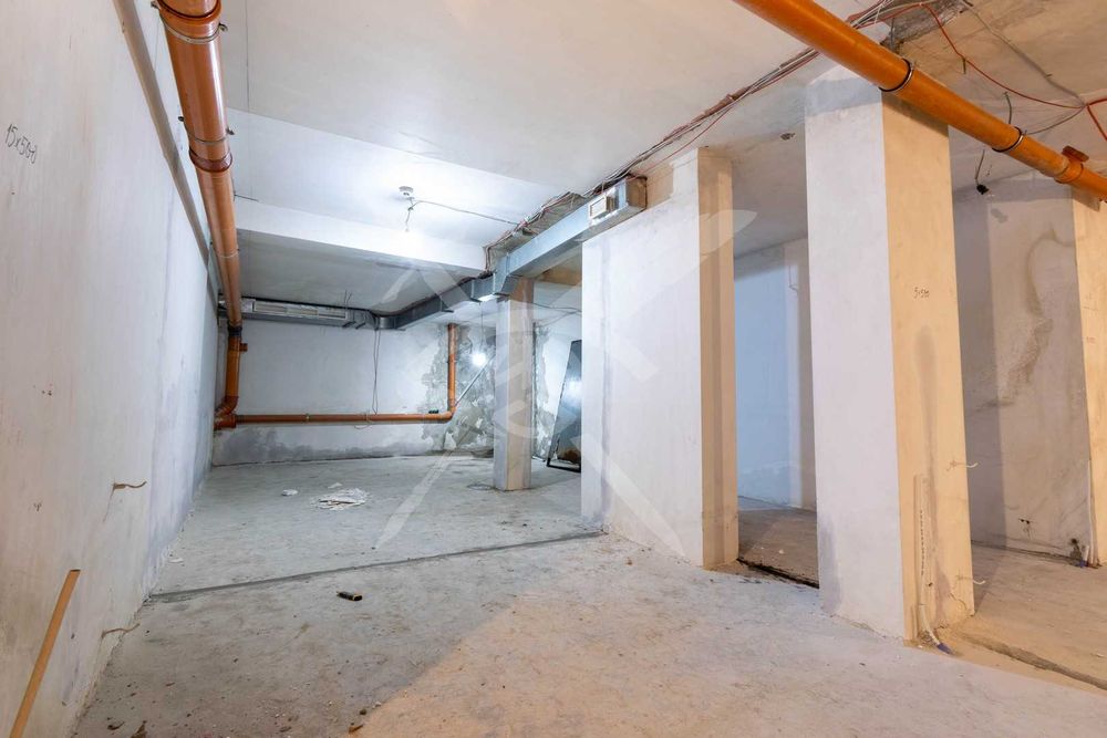 Промишлено помещение в кв. Хладилника № 99871