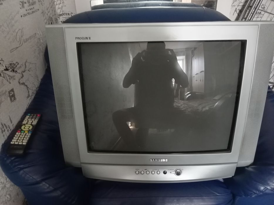 Телевизор Цветной