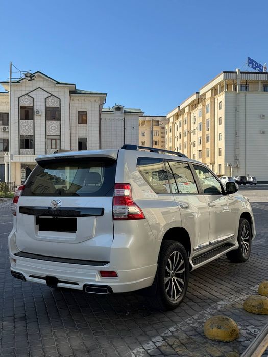 Tayota Land Cruiser Prado VX Full pozitsya