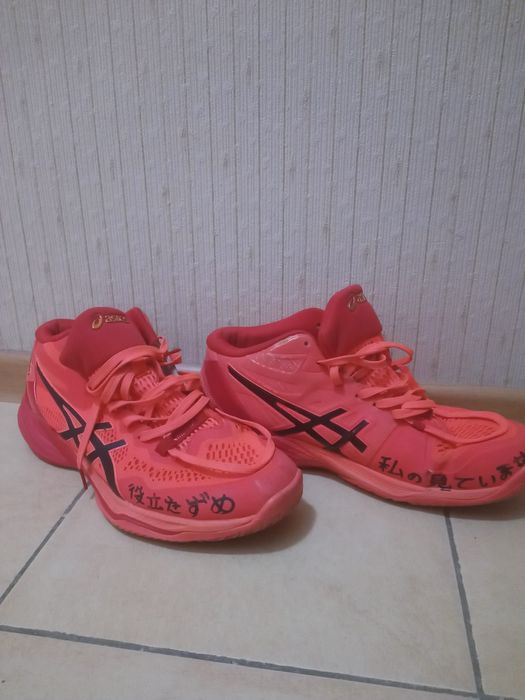 Продам волейболные кроссовки asics sky elite ff