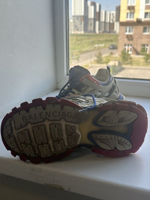 Balenciaga Track 2 Beige red blue