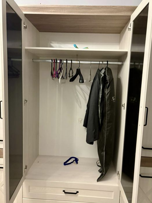 Спальный гарнитур