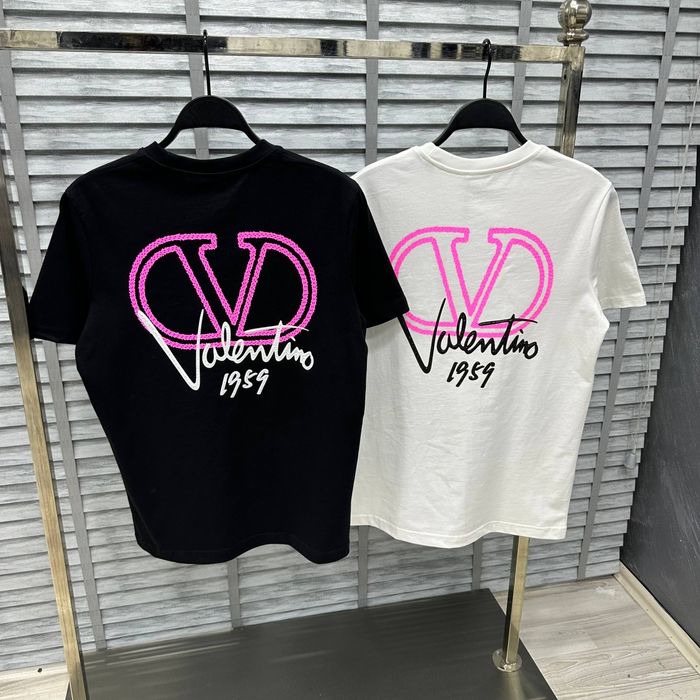 Мъжки тениски различни модели