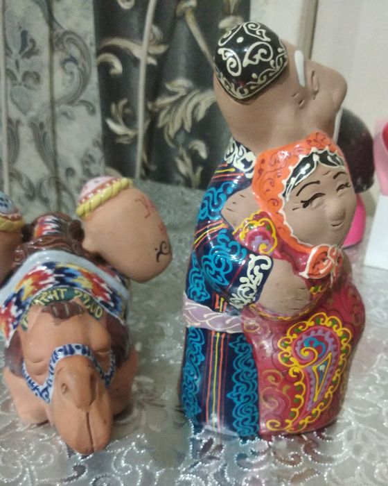 Статуэтки глинянные