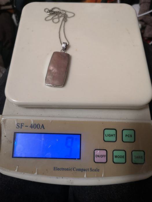 Сребърен синджир с висулка Абалон-седеф.