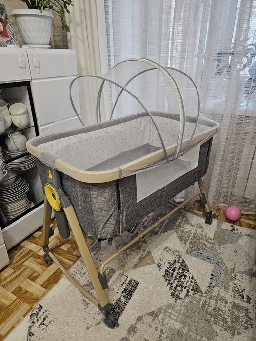 Продам кроватку детскую
